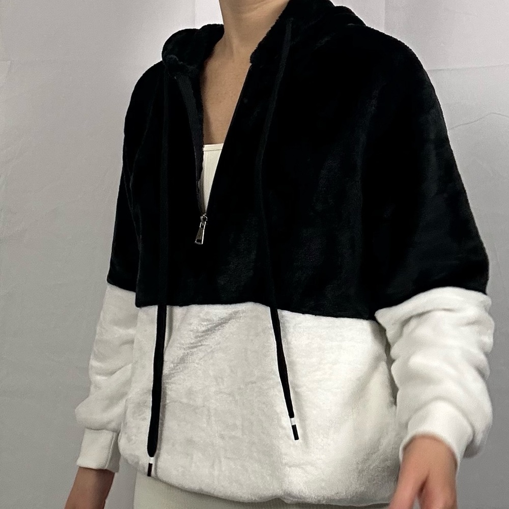 Forever21 fluffy black and white jacket